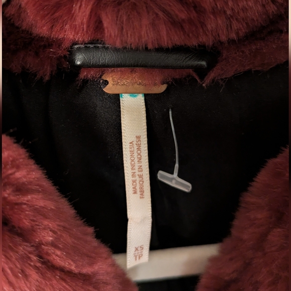 Free People Burgundy Faux Fur Jacket - Picture 4 of 11